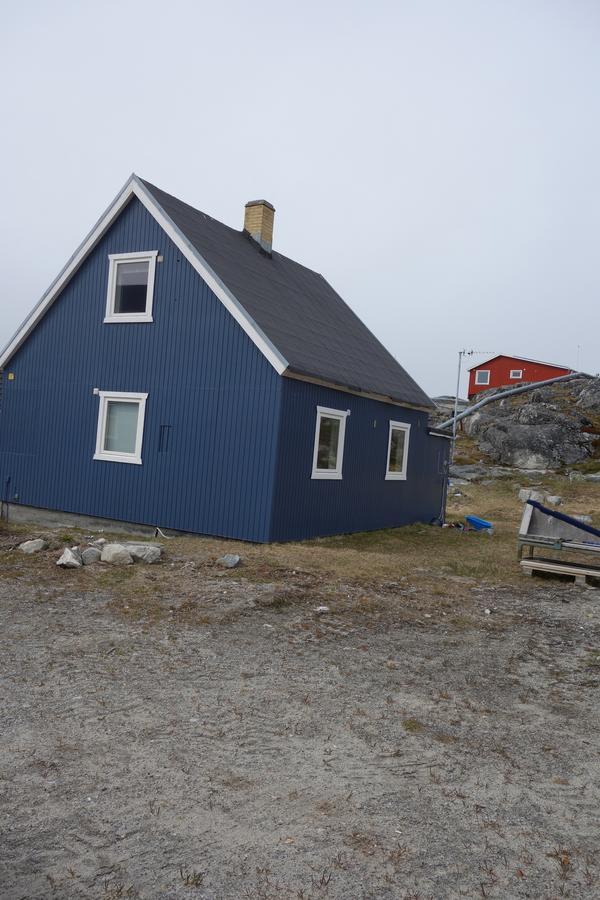 Vandrehuset 4 Nuuk/Godthåb Eksteriør bilde